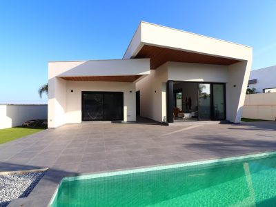 Modern 3-bedroom detached villa with private heated pool in Formentera del Segura, Costa Blanca South